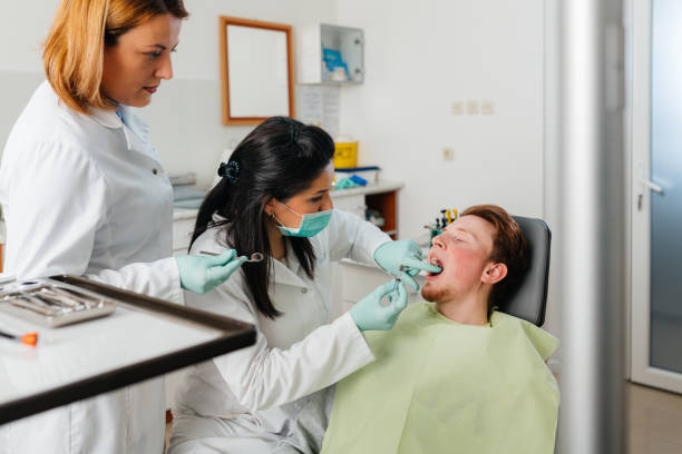 Best Chipped Tooth Repair Near Me  in Melvindale, MI